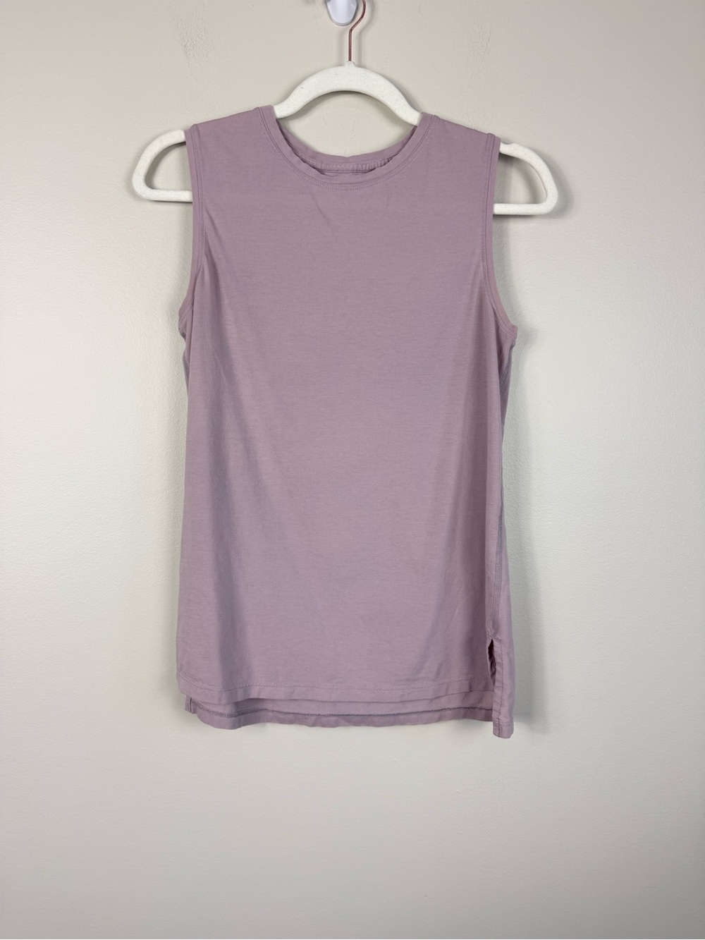 Lululemon Love Sleeveless Tank 4 Crewneck Muscle Pink Mauve Sporty Running